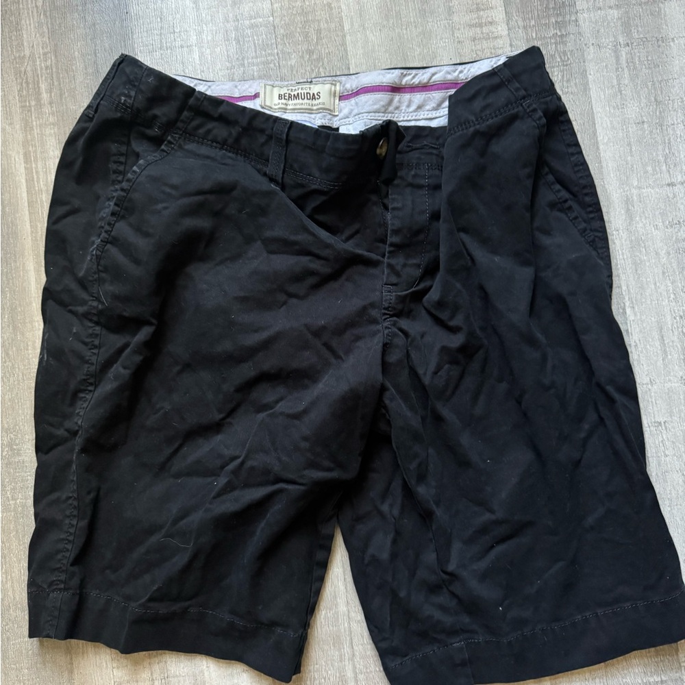 Old Navy Women’s Black Flat Front Shorts